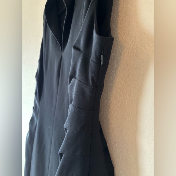 Calvin Klein Black Dress, Front Slit, Side Zip, Perfect‎ Little Black Dress 12 - Picture 5 of 9